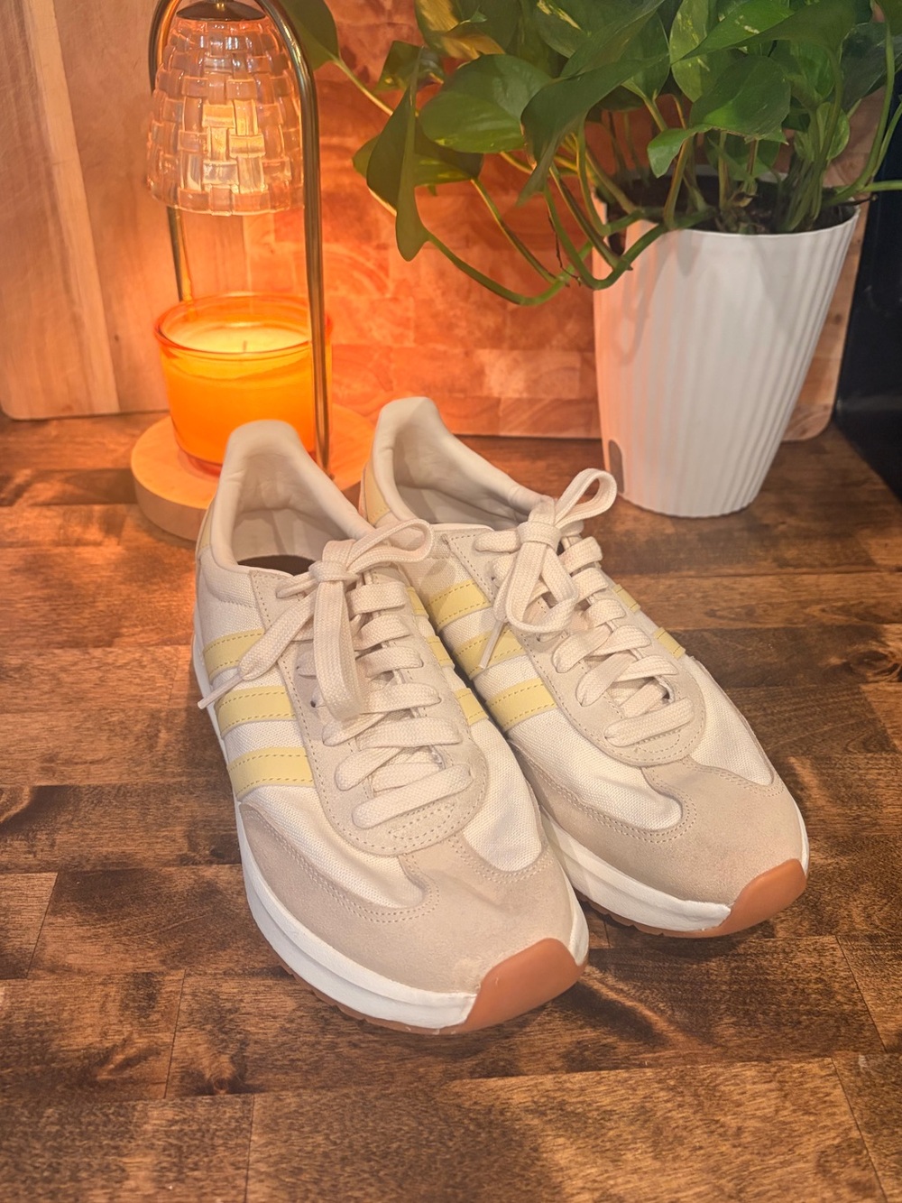 adidas Cream Sneakers with Yellow Stripes
